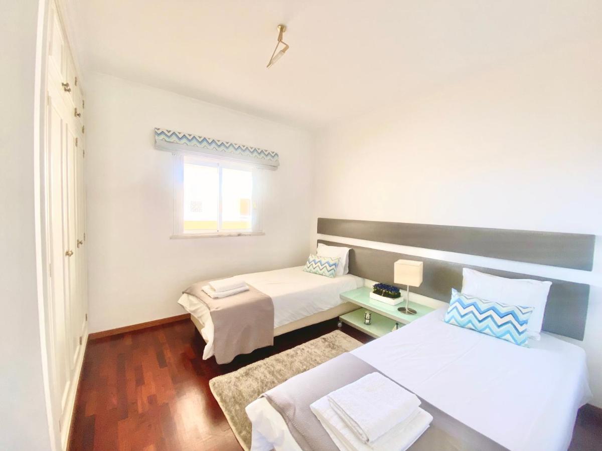Vilamoura Central 2 Bedroom Flat ภายนอก รูปภาพ