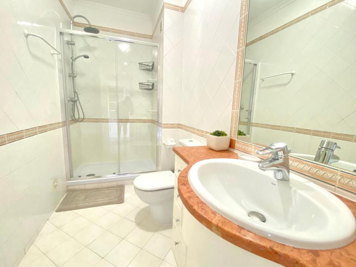 Vilamoura Central 2 Bedroom Flat ภายนอก รูปภาพ